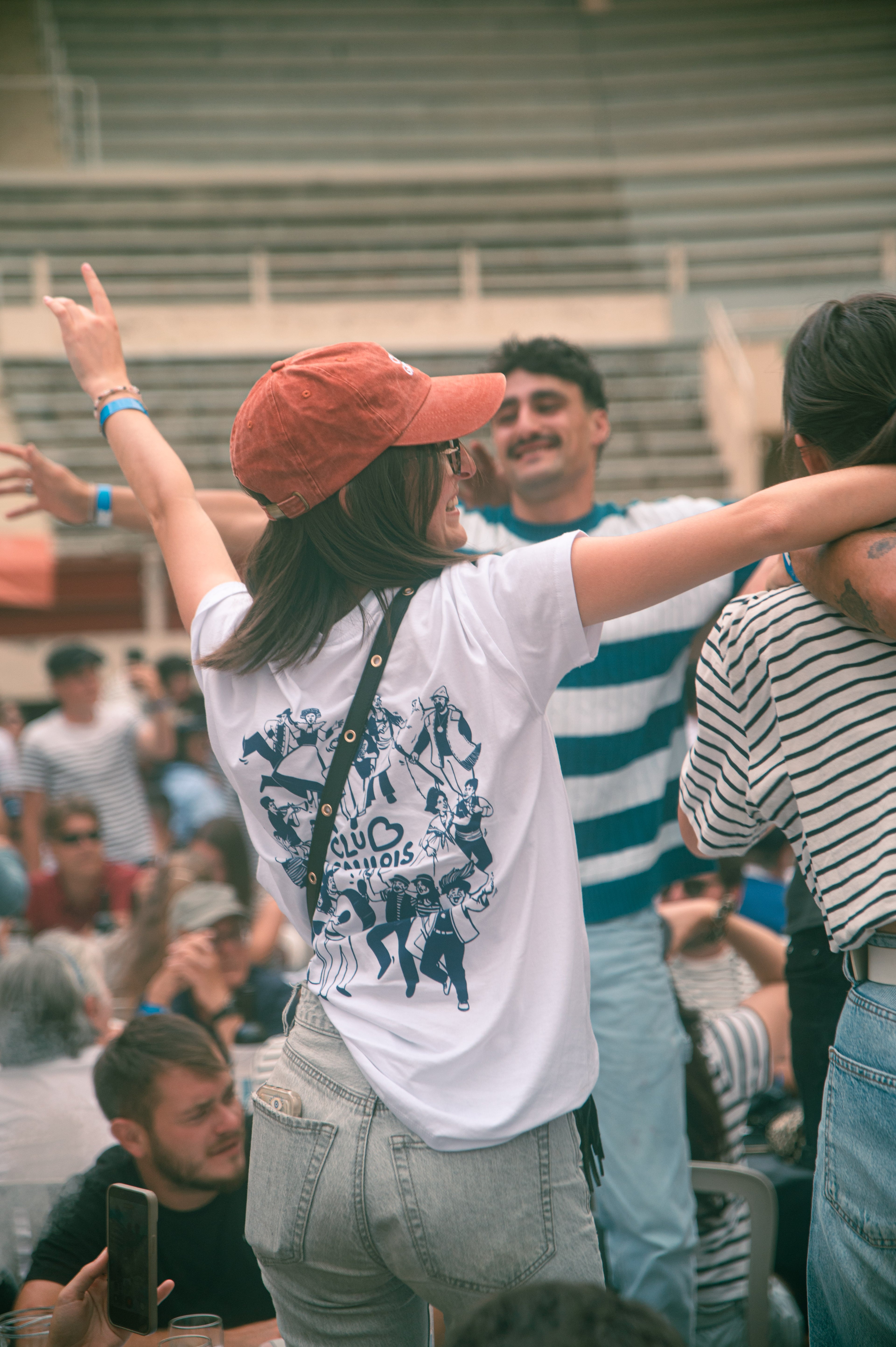La fête au village - Le t-shirt