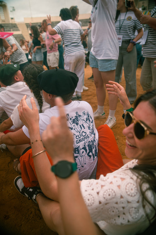 La fête au village - Le t-shirt